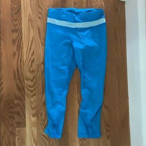 Lululemon cropped tights